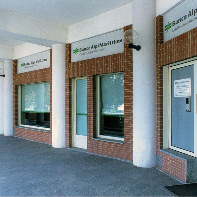 Filiale Bancaria in Mondovì Atipiano